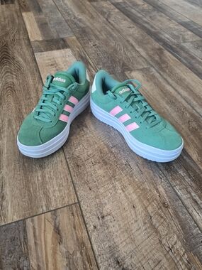 Adidas VL Court Bold Platform Sneakers Green Pink Spark Women’s Size 7